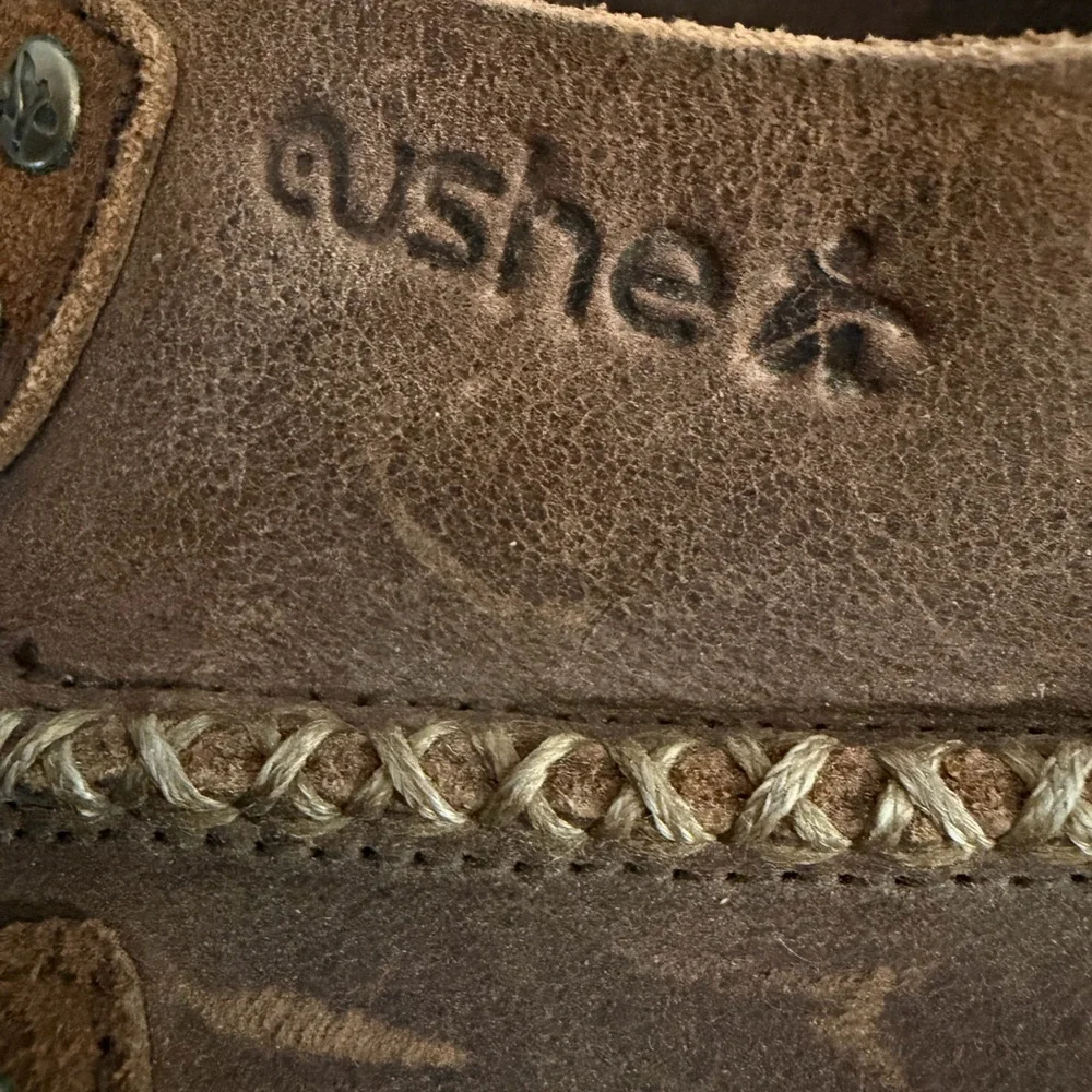 Men’s Cushe Manuka leather sandals.